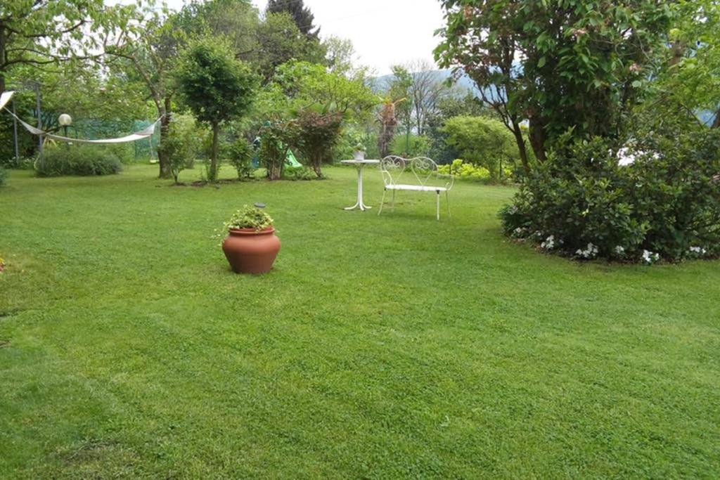 Lake Orta Openspace Garden Beach Pettenasco Luaran gambar